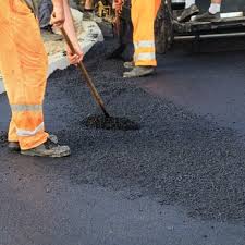 Best Driveway Crack Filling  in Lower Lake, CA